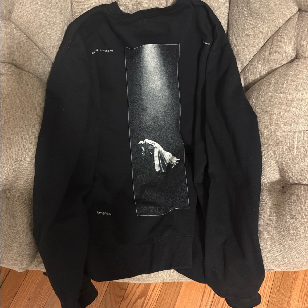 Ariana Grande Brighter Days Ascend Crewneck sz L